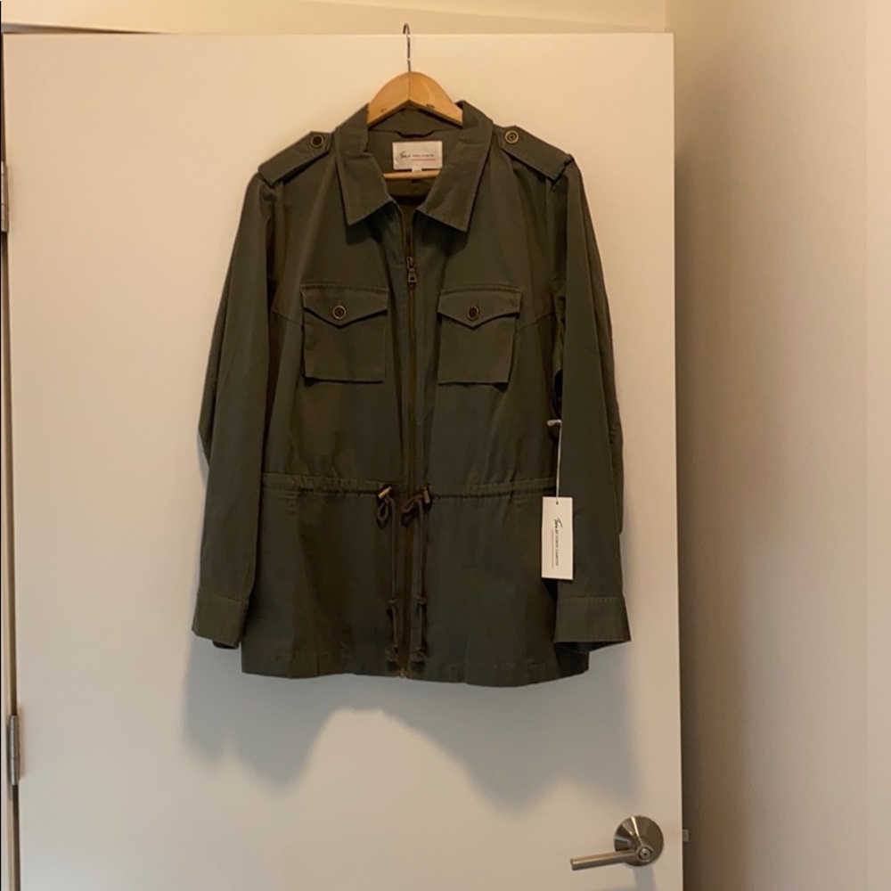 Two by Vince Camuto jacket